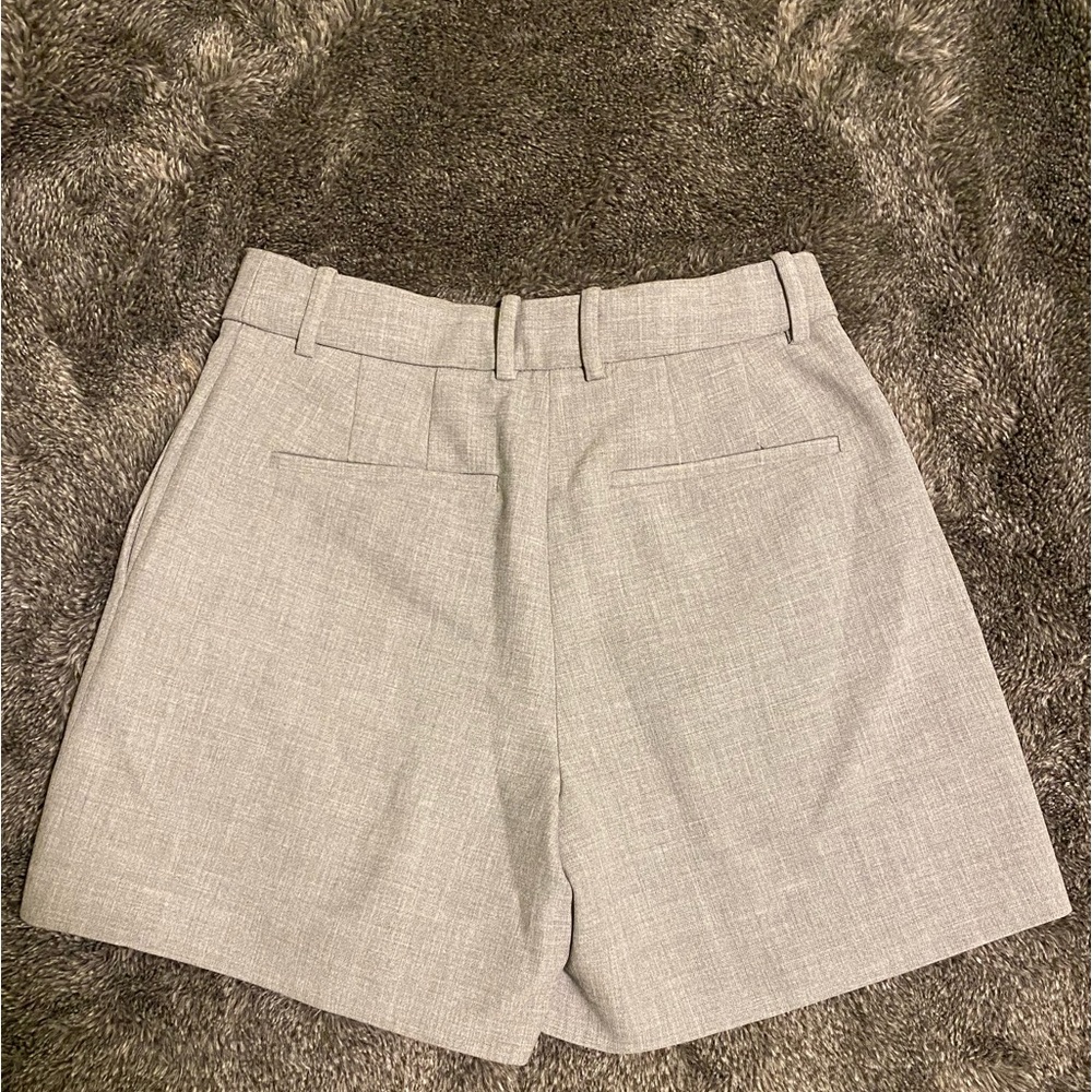 Brand new Never worn babaton shorts in size 2